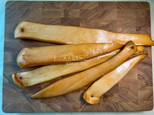 Жерех (бабочка) холодного копчения: Кальмар палочки х/к