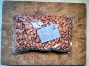 Японские снеки и крекеры: Миндаль жарено-соленый