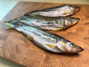 Арахис в глазури: Корюшка с икрой вяленая ГОСТ (крупная)