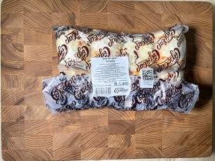 Сыр 100 гр ГОРНЫЙ СЫРОВАР (Косичка копчёная): Сыр 1 кг ГОРНЫЙ СЫРОВАР (Бочата паприка)